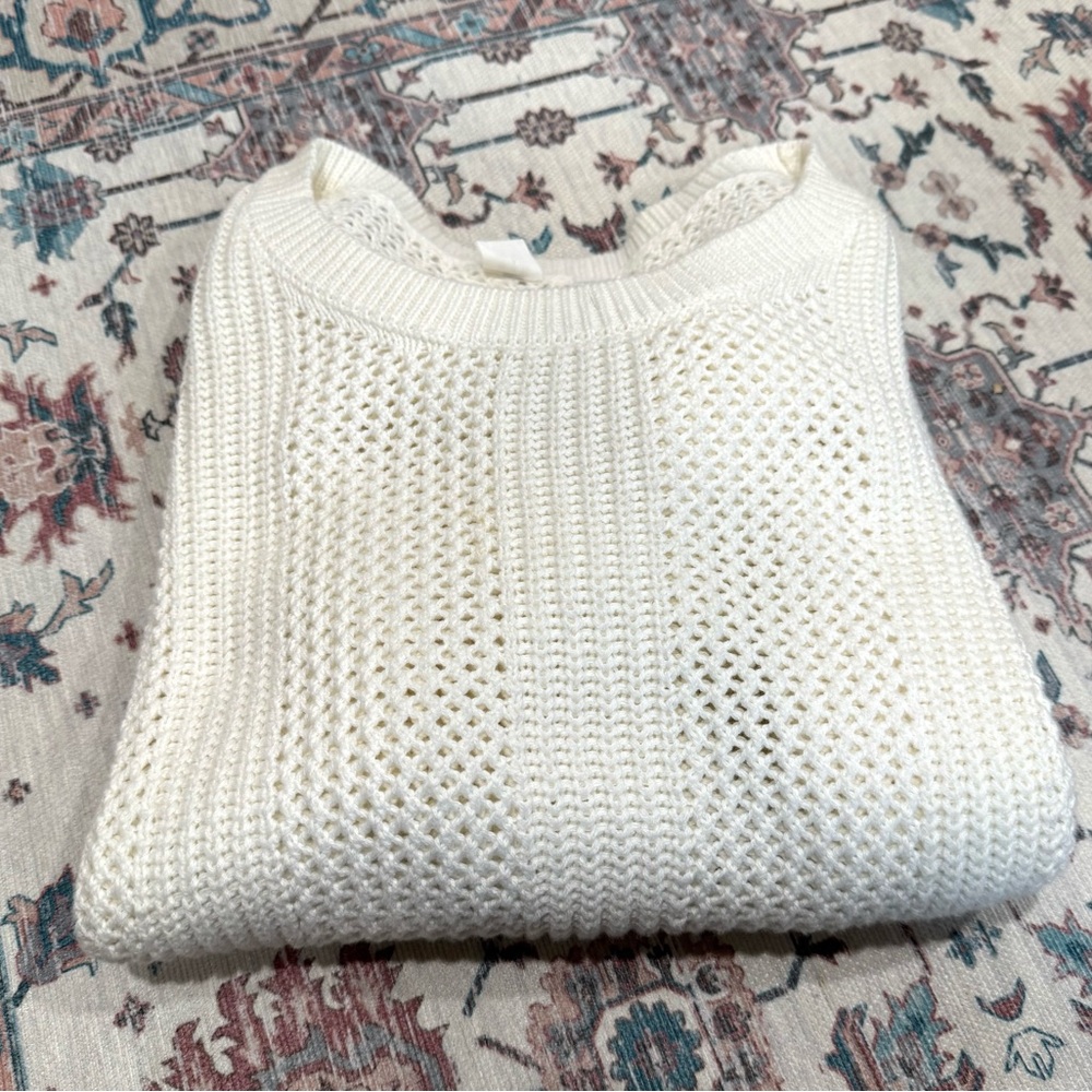 GAP Women's Ivory Knit Sweater 100% Cotton